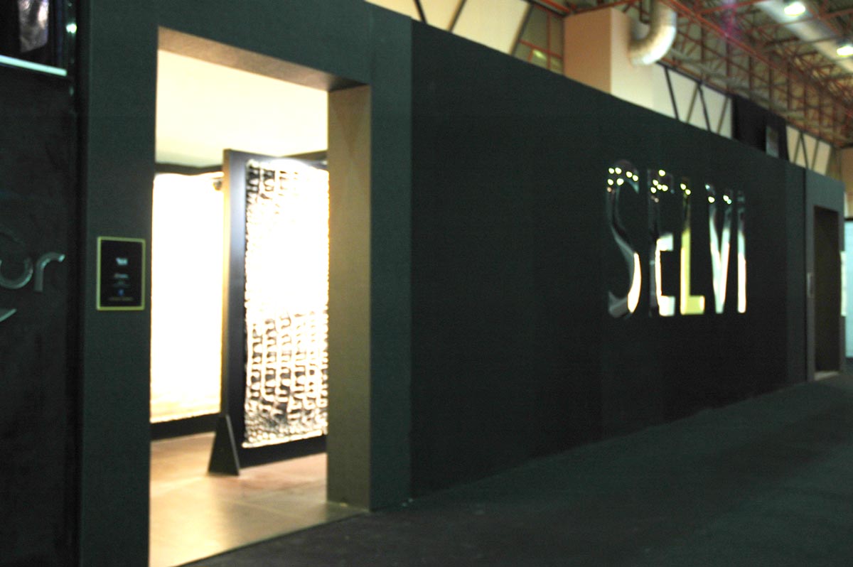 Selvi Rugs black showroom