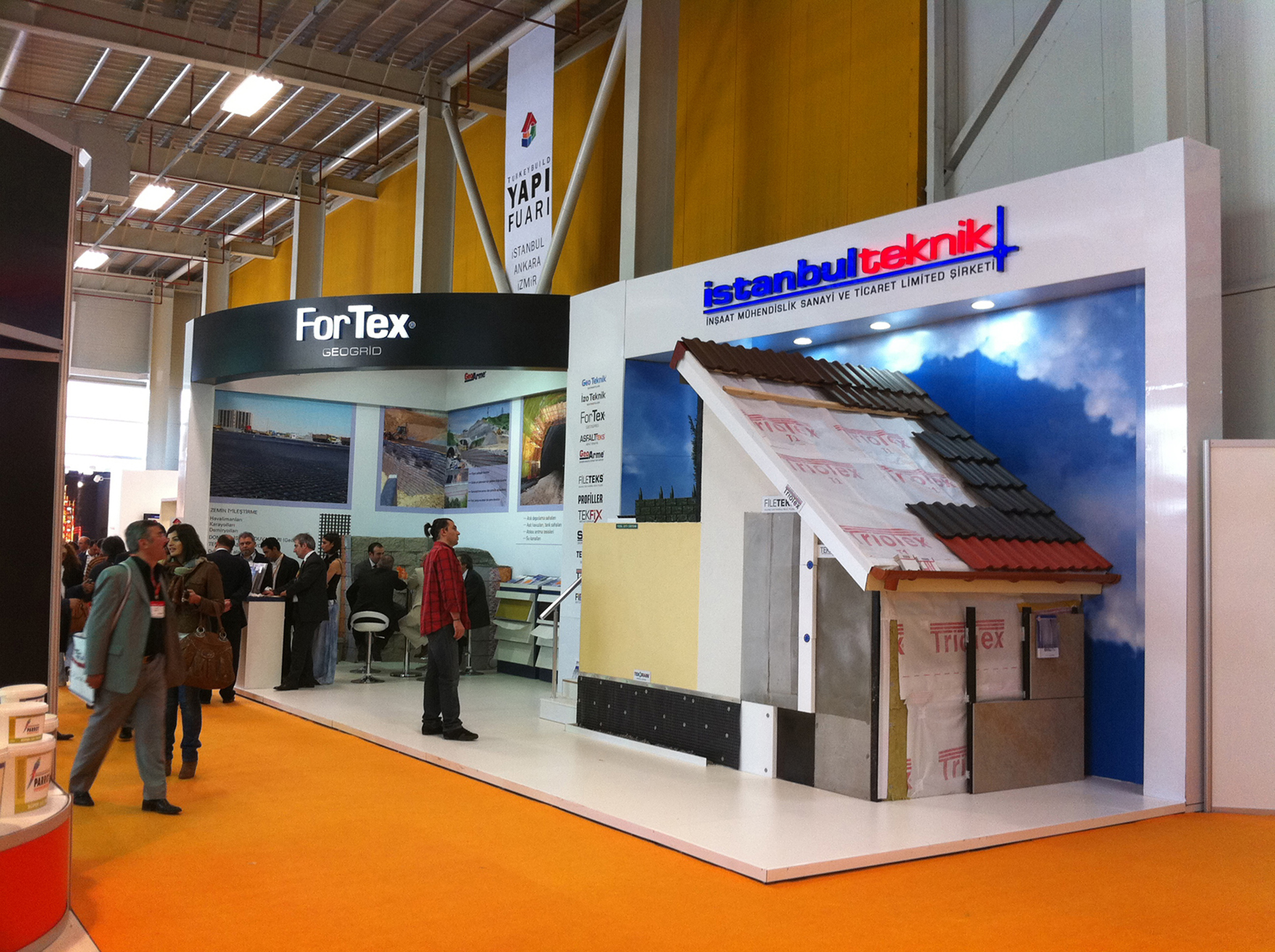 White Trade Stand Displaying Roofing materials