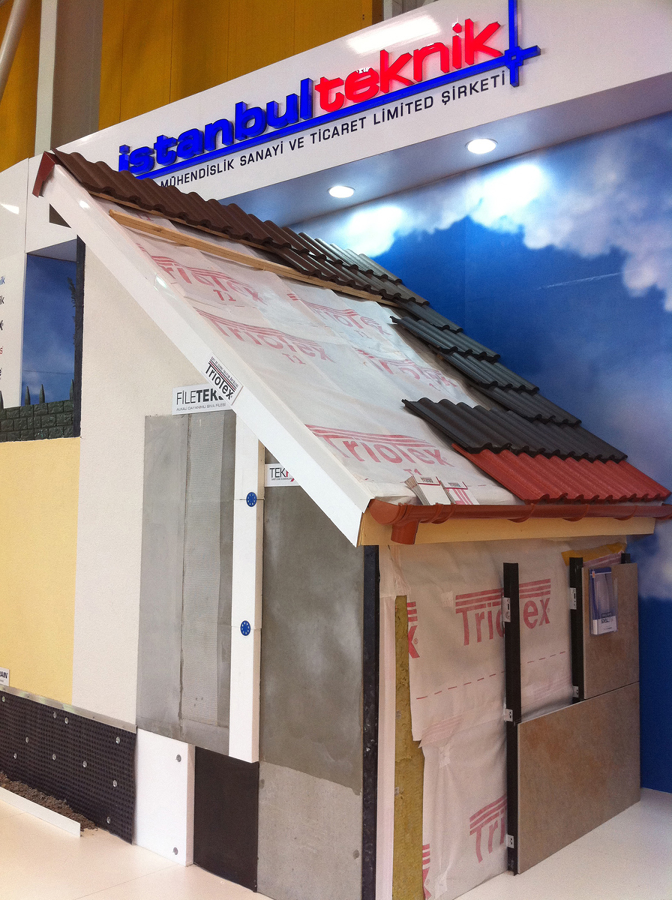 Expo booth for roofing material