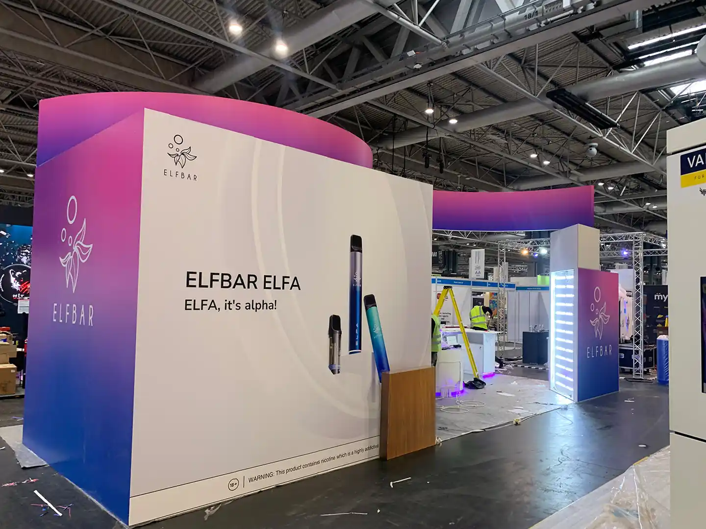 Elf Bar Trade Stand with disposable vape advert in pink colour