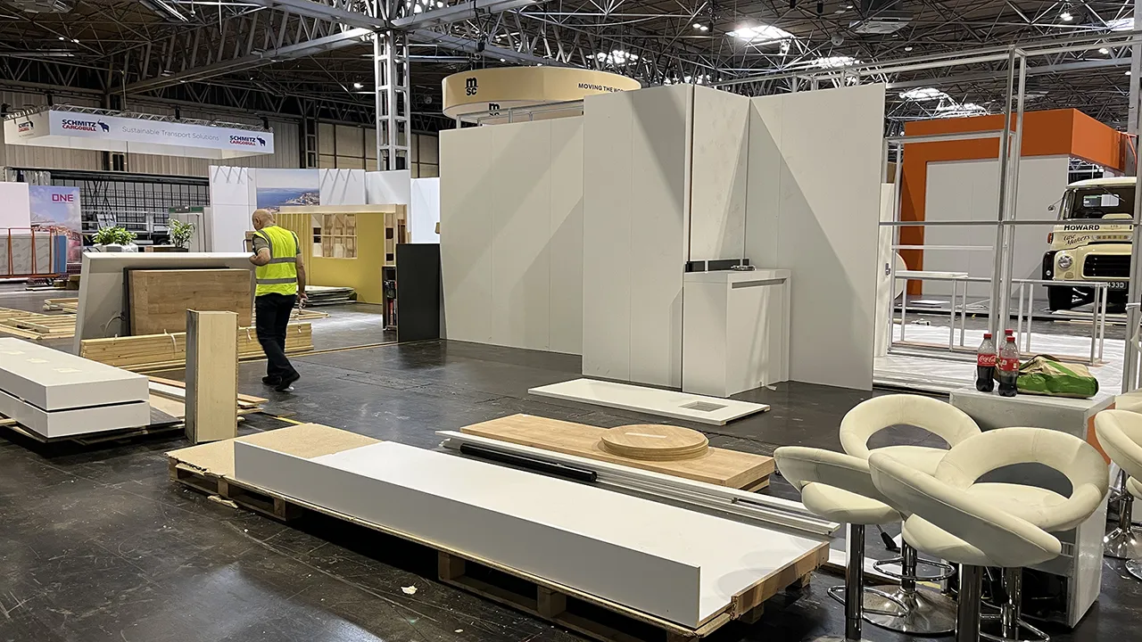 White walls of an Exhibition Stand Construction in an indoor Expo Hall